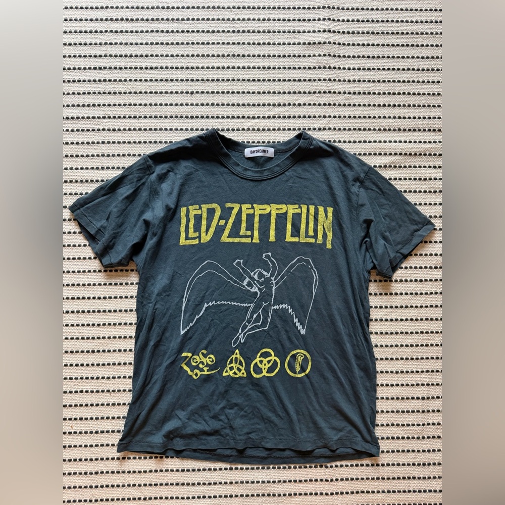 Daydreamer LA Graphic T-Shirt Led Zeppelin Band Black XS